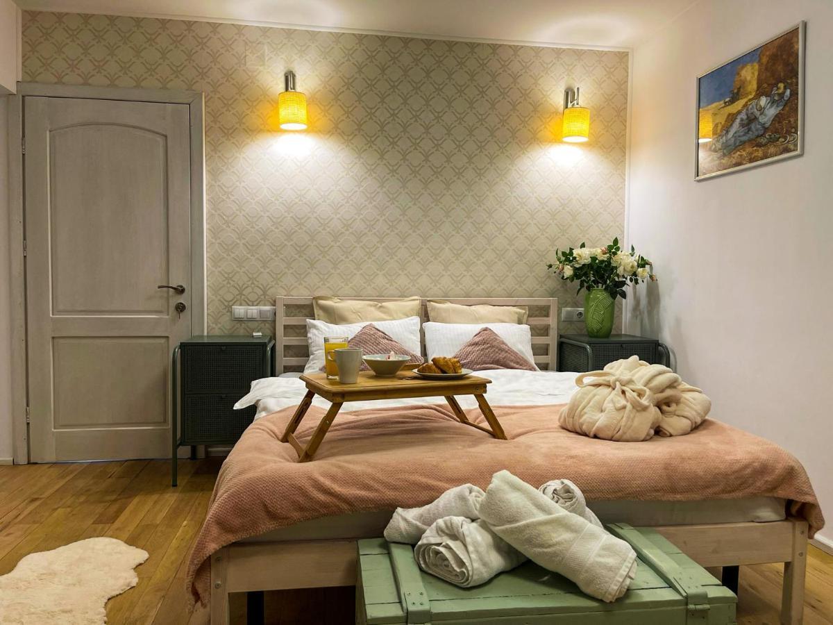 Tudor'S Apartment Bucureşti Ngoại thất bức ảnh