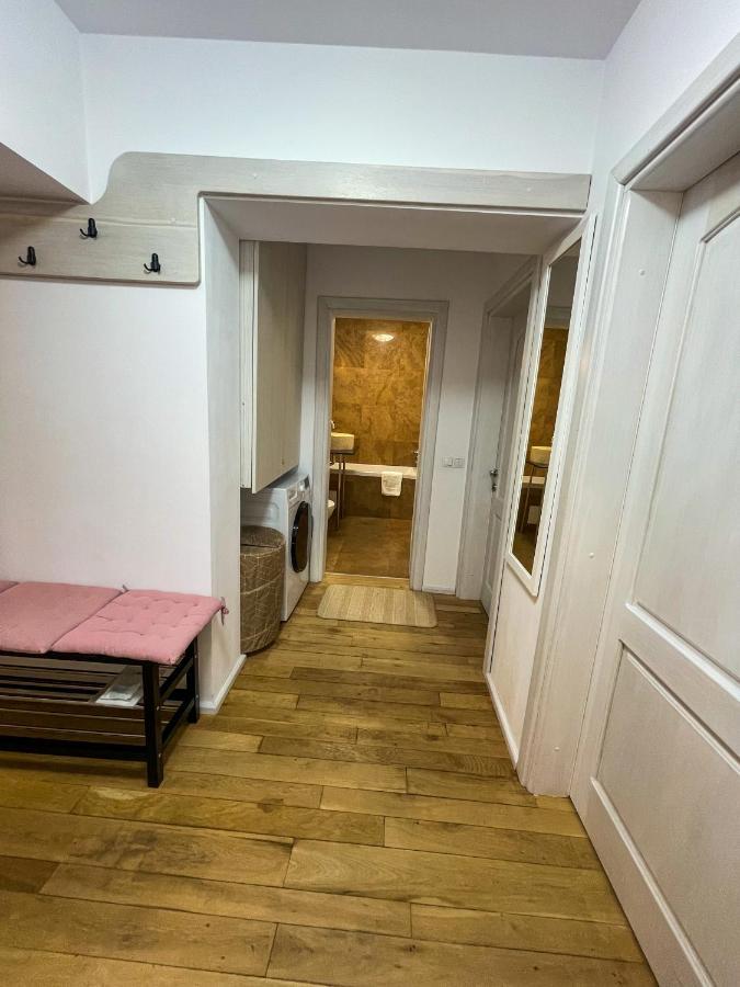 Tudor'S Apartment Bucureşti Ngoại thất bức ảnh